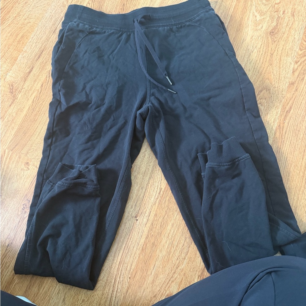 Lululemon scuba high rise French terry jogger